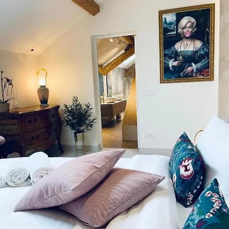 Lejlighed Skyview Como